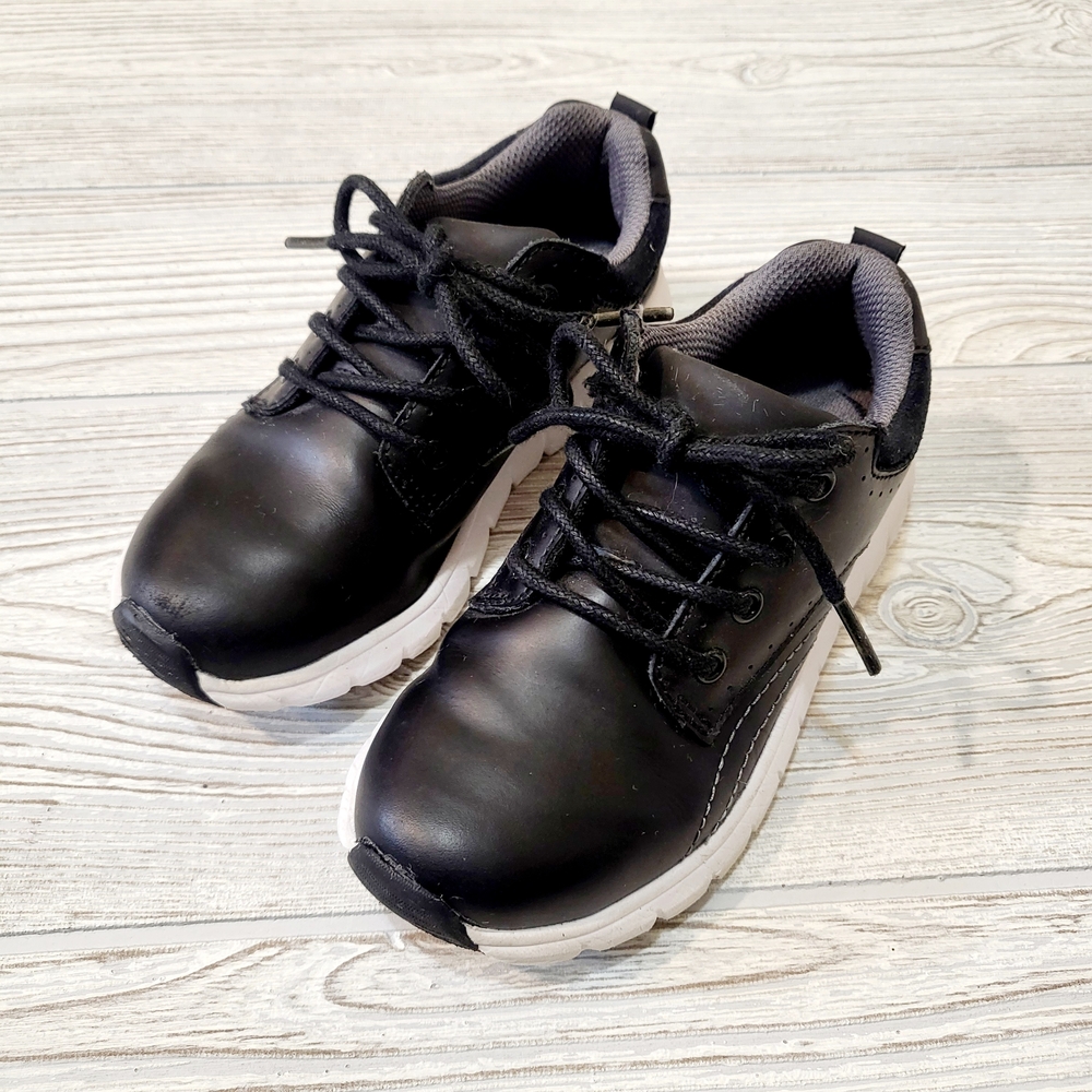 STRIDE RITE Boys Cru Sneaker Size 11 Black Leather Lightweight Toddler Shoes EUC